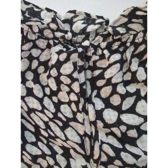 Sleeveless Tank Snow Leopard Print Who What Wear Blouse Sheer Womens Size XL - Picture 7 of 7